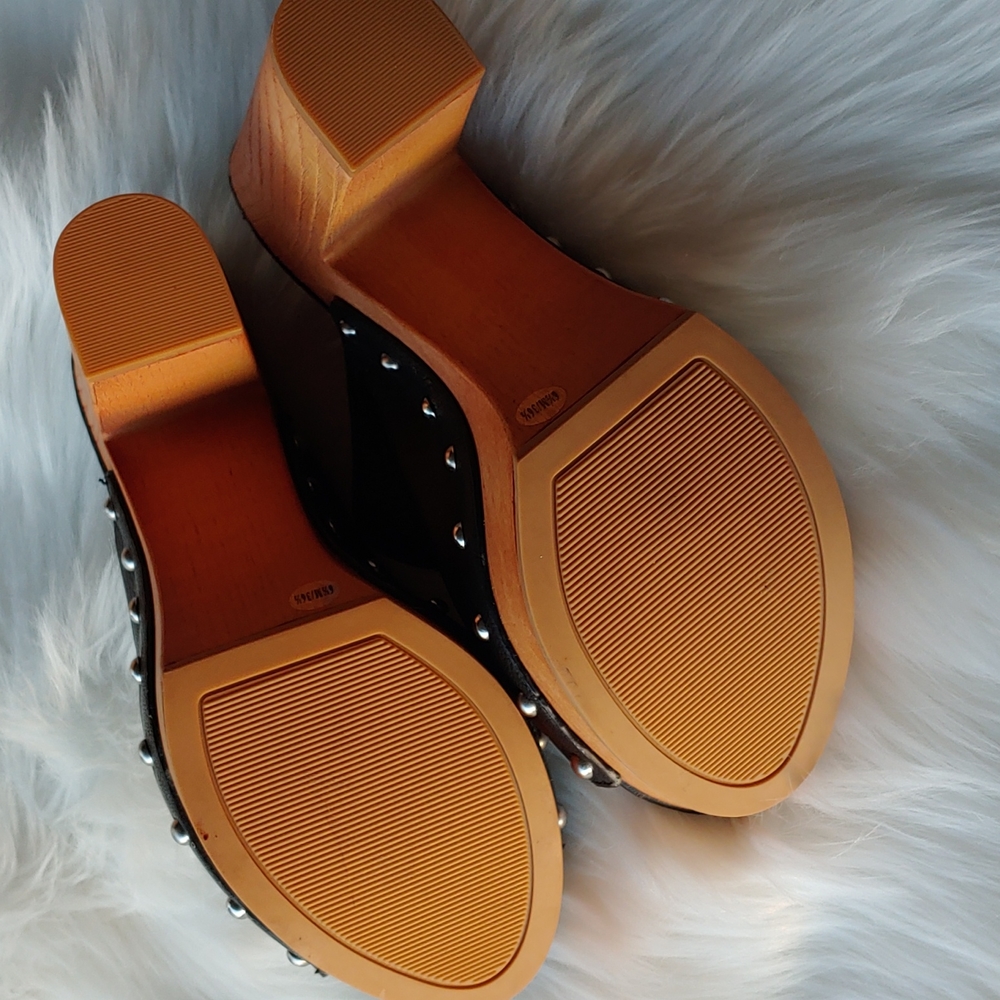 Bcbgeneration Sandals - image 3